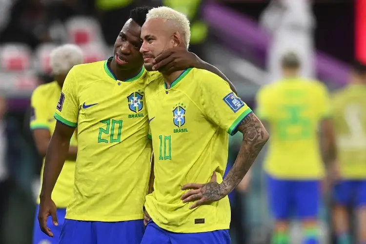 La Selección de Brasil debe jugar para Vinícius y Neymar: Ronaldo 