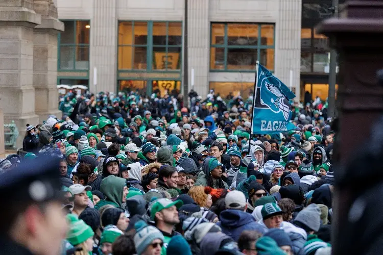Tiroteo en plena celebración de Philadelphia Eagles deja dos heridos