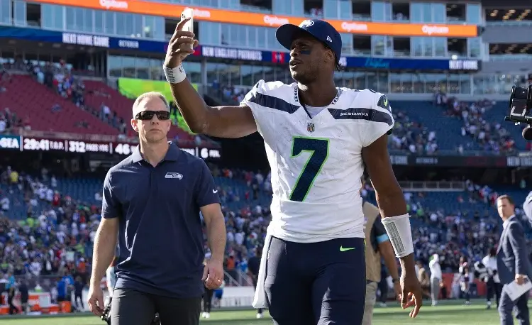 NFL: Geno Smith abandona a Seattle y se marcha a los Raiders 