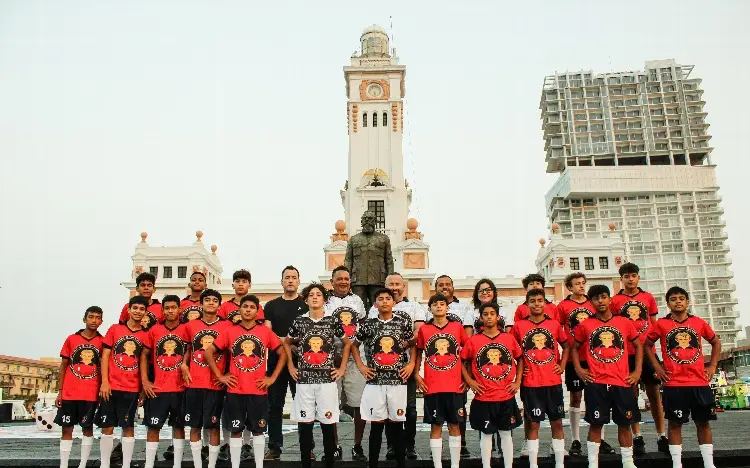 Liga Pirata Fuente inicia su camino en el Torneo Selectivo Estatal 2025