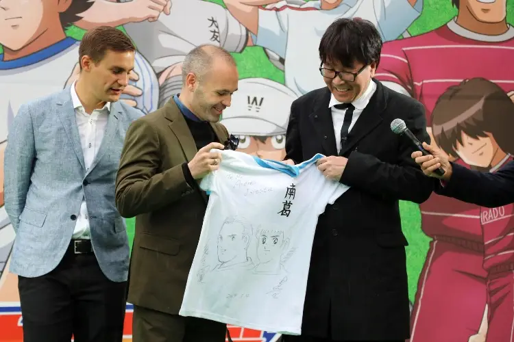 ¡De los supercampeones! FIFA rinde homenaje en su museo a Oliver y Benji