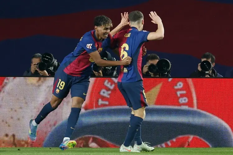 Barcelona respira tranquilo en el liderato con un partido menos