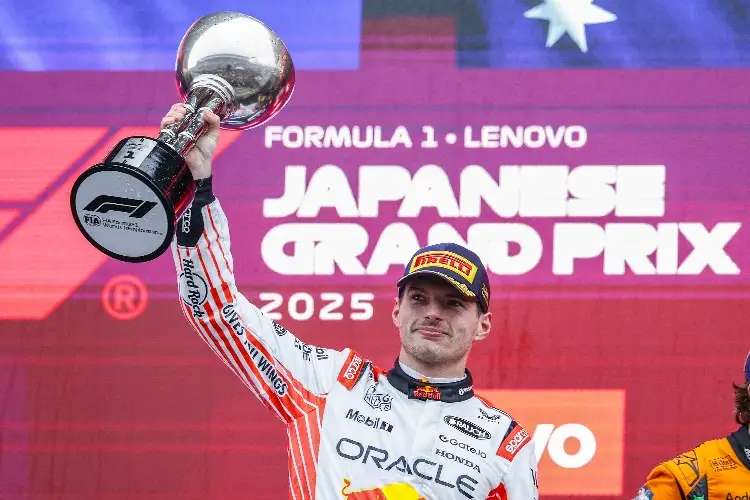 Lo que dijo Verstappen tras ganar su primera carrera del 2025