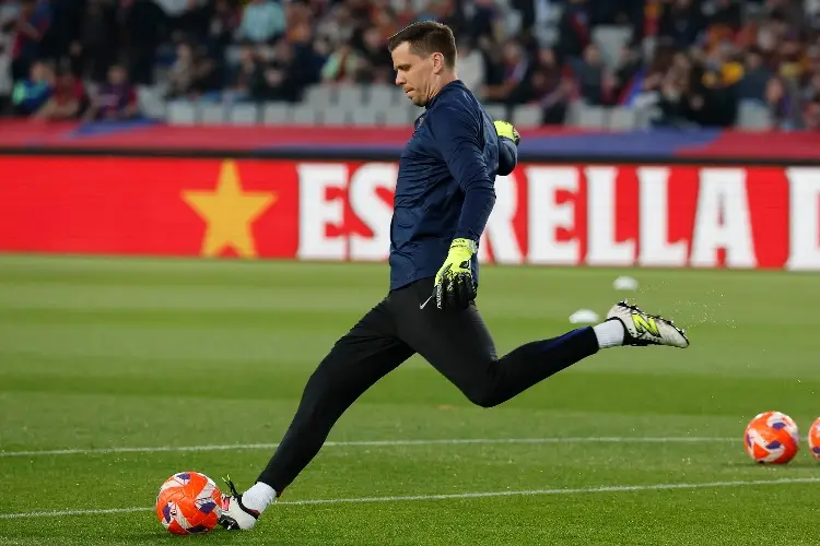 Szczesny entra en los libros de historia del Barcelona