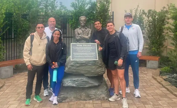 Atletas veracruzanos del Cárdenas Team destacan en el Tom Tellez Invitational