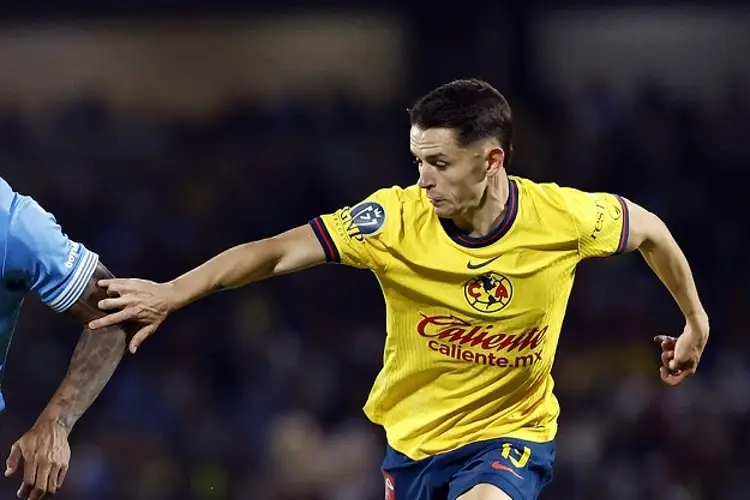 Fidalgo revienta por la eliminación del América
