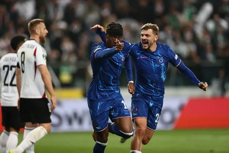 Chelsea golea y se acerca a las semifinales de Conference League