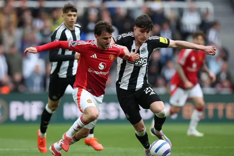 Newcastle humilla al Manchester United