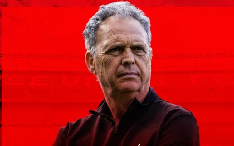 Sevilla anuncia nuevo entrenador para los próximos siete partidos
