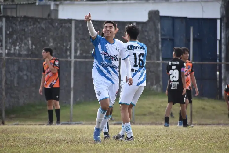 Córdoba FC golea y clasifica a la liguilla en la Liga TDP