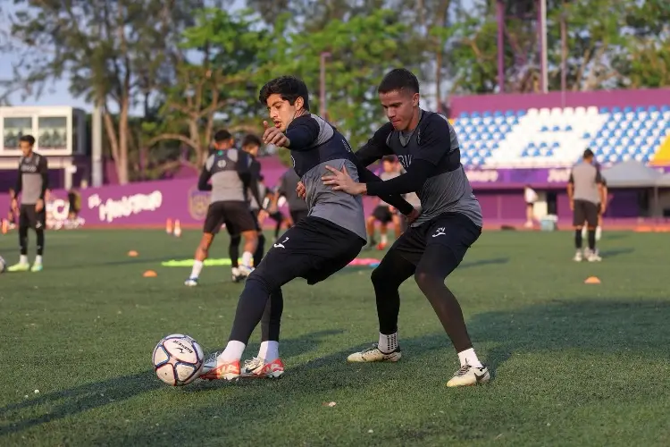 Racing de Veracruz con la mira puesta en Cuartos de Final