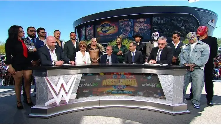 ¡WWE compra a la AAA! (VIDEO)