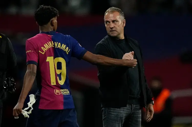 Hansi Flick destaca el poderío de un Barcelona que gana hasta con suplentes 