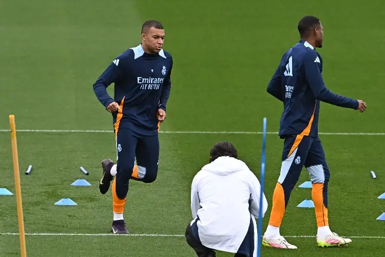 Mbappé convocado para la final de la Copa del Rey