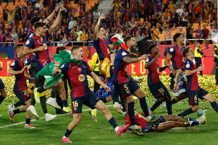 'Nos motiva para lo que viene': Ferrán Torres tras ganar Copa del Rey