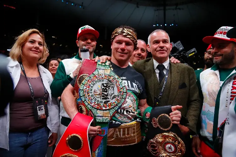 Ya se sabe quién va a cantar el Himno Nacional en la pelea del 'Canelo'