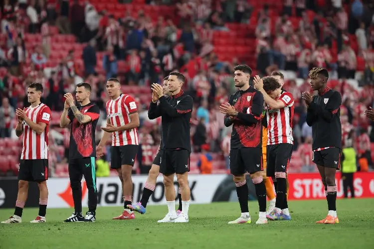 Athletic de Bilbao considera que el árbitro los afectó en la goleada recibida