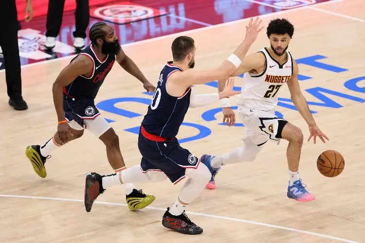 NBA: Clippes obligan a séptimo juego contra los Nuggets