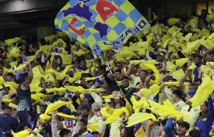'Nos vamos al Mundial': Festeja afición del América con Jardine aún sin haber clasificado (VIDEO)
