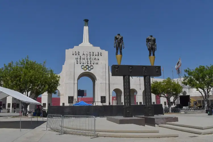 Juegos Olímpicos Los Ángeles 2028 tendrán ceremonia de inauguración en dos sedes