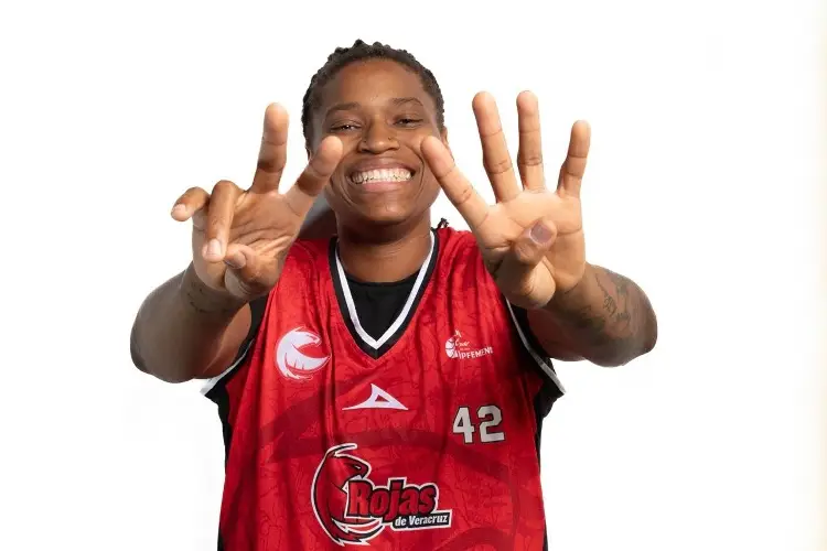 ¡Está de regreso! Angela Tompkins vuelve a las Rojas de Veracruz para la LNBPF
