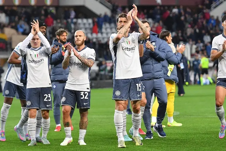 El Inter de Milán se aferra al 'Scudetto'