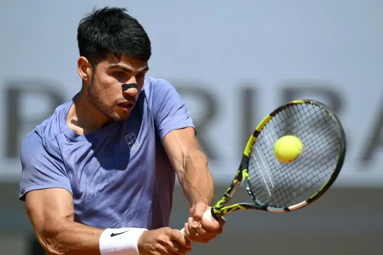 Carlos Alcaraz avanza a cuartos de final del Masters 1000 de Roma