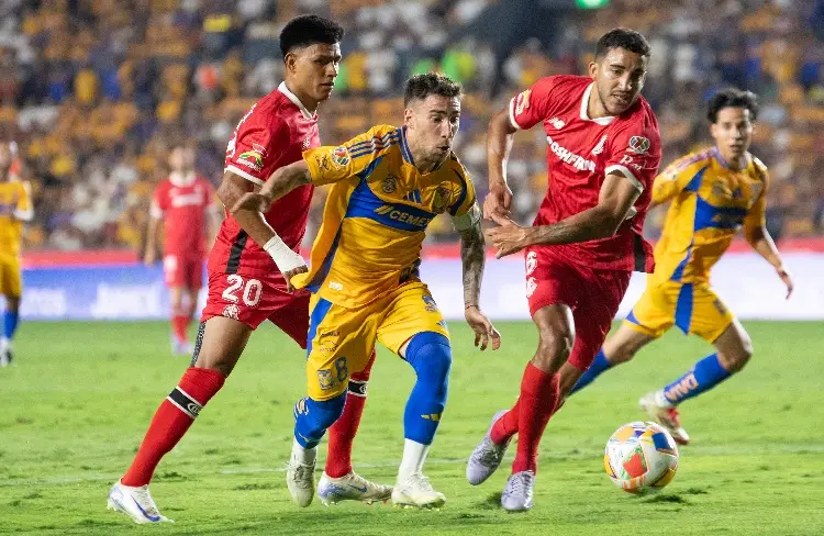 Toluca le saca empate a Tigres en la semifinal de ida