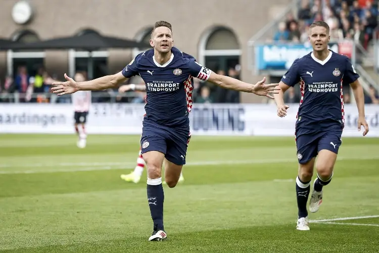 PSV amarra nuevo título en Países Bajos 