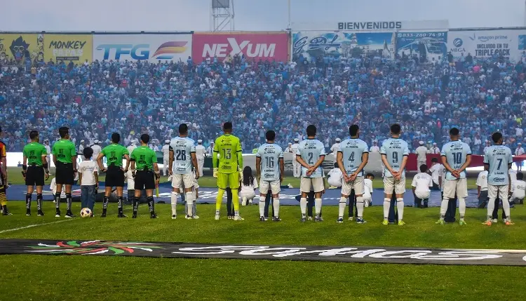 Diez equipos demandan a la FMF ante el TAS por el regreso del ascenso y descenso