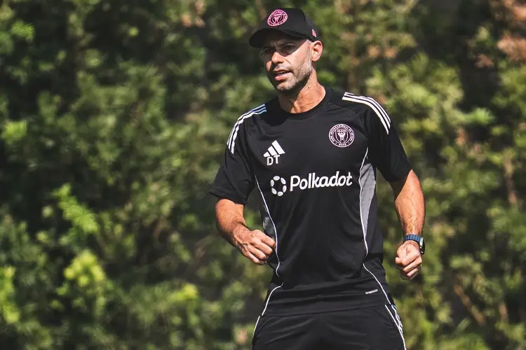 Mascherano desea que Messi renueve pronto en Miami