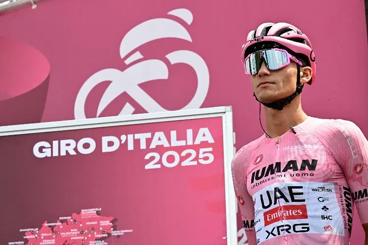 Mexicano Isaac del Toro se mantiene como líder tras la etapa 14 del Giro de Italia (VIDEO)