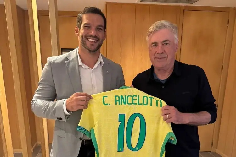 Ancelotti llega a Brasil para su nueva aventura en los banquillos