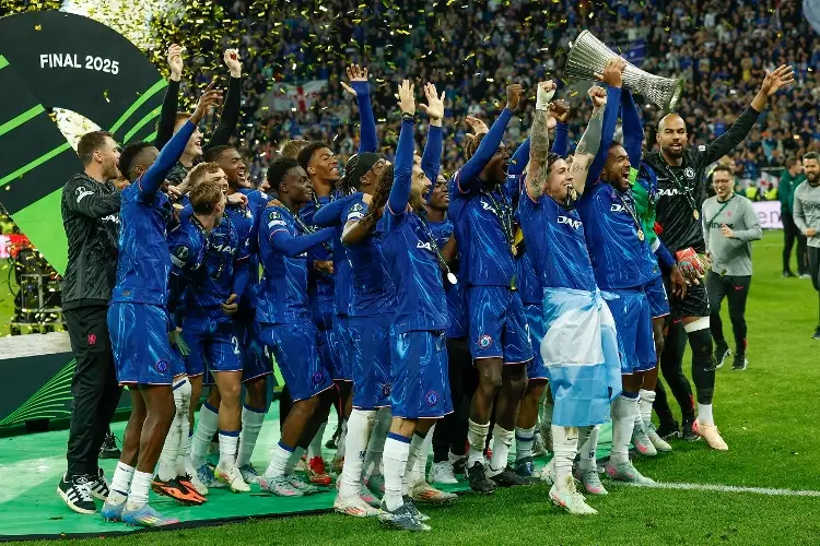 Chelsea, el único club que ha ganado TODOS los trofeos de la UEFA 