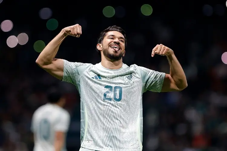¡Llegó la bomba! Henry Martín se incorpora a la Selección Mexicana 