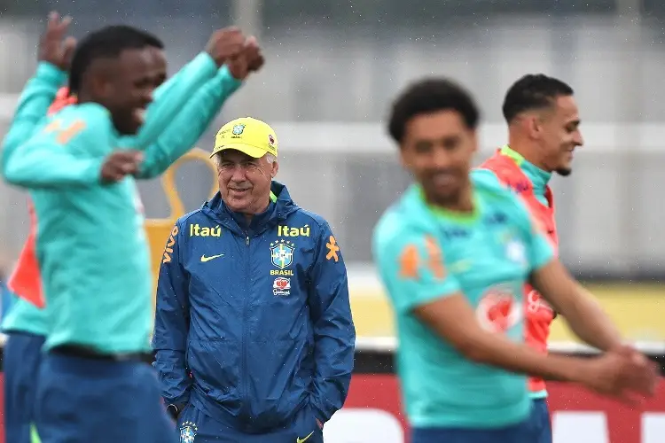 Ancelotti espera sacar la mejor versión de Vinicius con la Selección de Brasil 