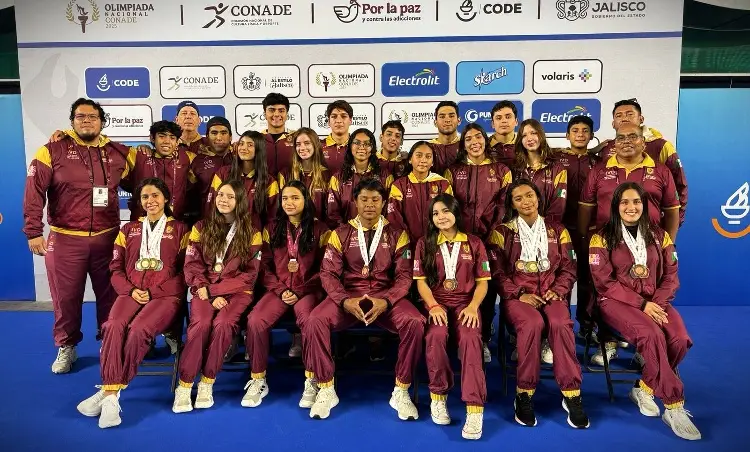 Veracruz brilla con 14 medallas en natación de Olimpiada Nacional