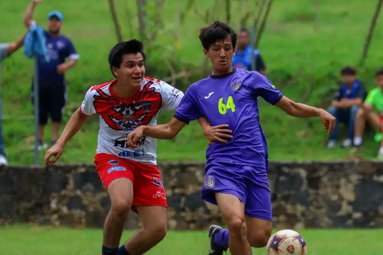 Racing de Veracruz Sub-15 se corona campeón absoluto