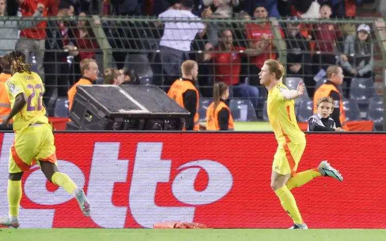 De Bruyne al rescate de Bélgica
