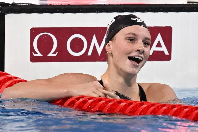 Summer McIntosh bate su segundo récord mundial en tres días