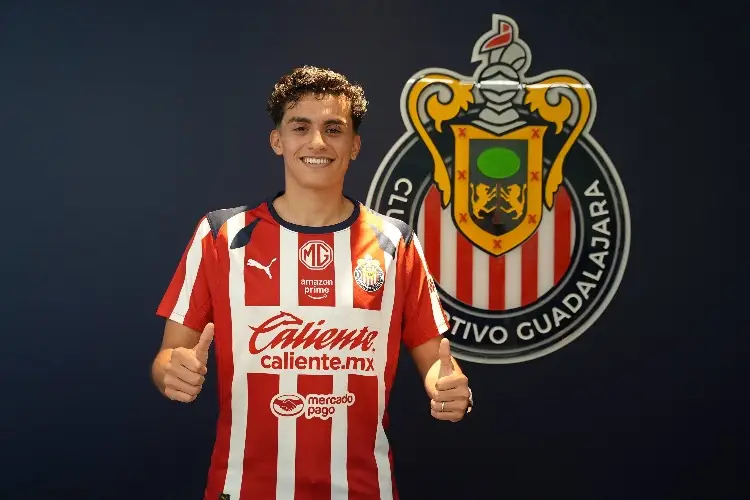 Desde el PSV Eindhoven llega el nuevo refuerzo de Chivas
