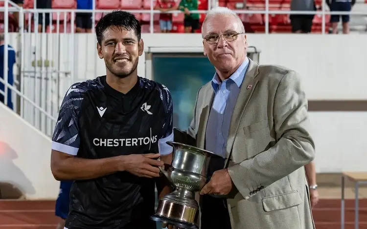 Veracruzano Francisco Gil ya conoce a su rival para la UEFA Conference League