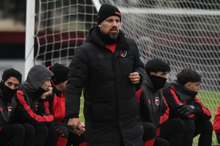 Ex Tiburón viene con Newell's al cuadrangular en el Pirata Fuente en Veracruz