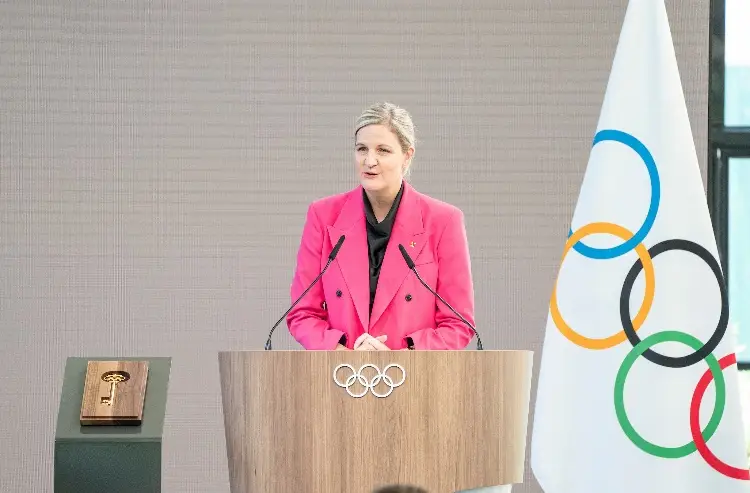 Kirsty Coventry toma el control del Comité Olímpico Internacional