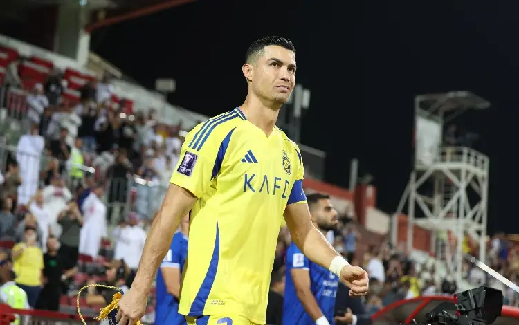 Cristiano Ronaldo renueva con el Al Nassr hasta 2027