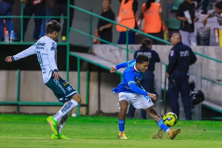 Mauro Zaleta, joven talento veracruzano de Cruz Azul