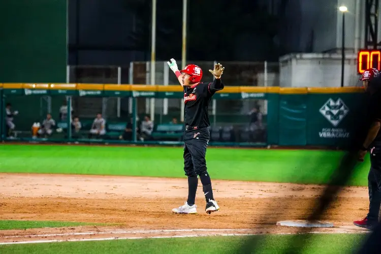 El Águila vence a Leones y se queda con la serie