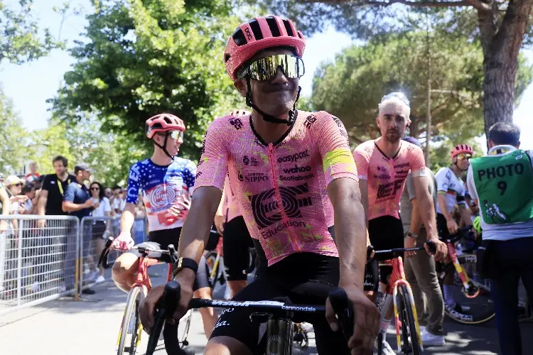 Richard Carapaza se pierde el Tour de Francia