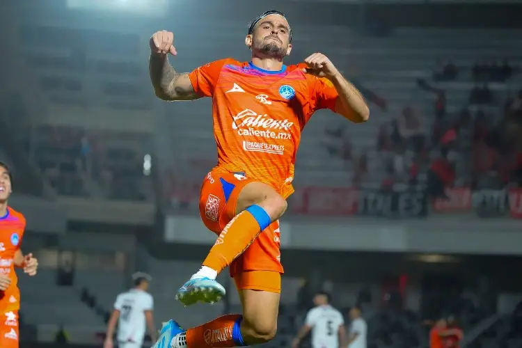 Siboldi se va contento tras victoria de Mazatlán 