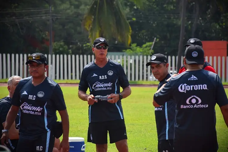 Mazatlán entrena en la UV en Veracruz y pone mira a la Final en el Pirata